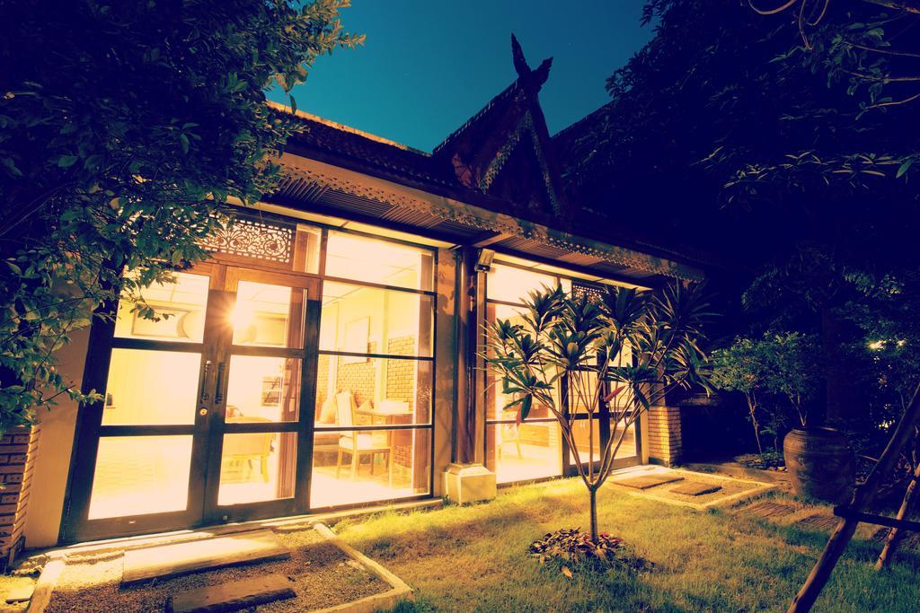 Hotel Siri Lampang Habitación foto